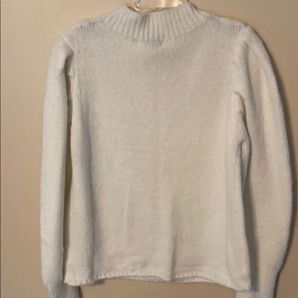 NWT Love Tree Fuzzy Off White Sweater - Picture 5 of 6